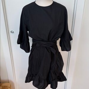 PrettyLittleThing Black Ruffle Sleeve Dress